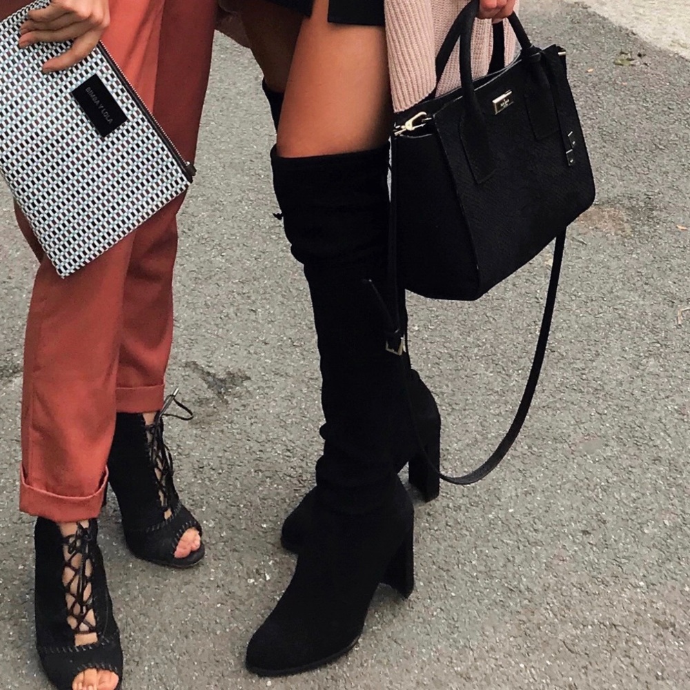 Stuart Weitzman HighLine